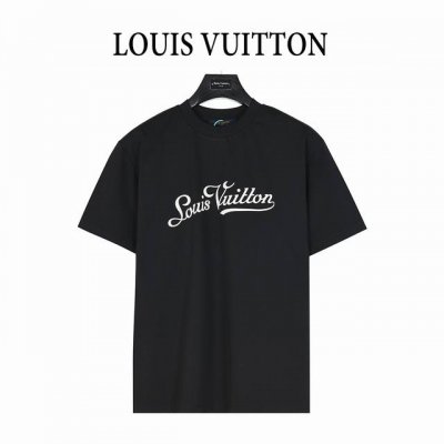 louis Vuitton 路易威登 25Ss 签名Logo字母发泡印花短袖T恤 三标齐全 采用高端索罗娜布料 前后采用绒面发泡工艺 手感非常舒服 Os落肩版型