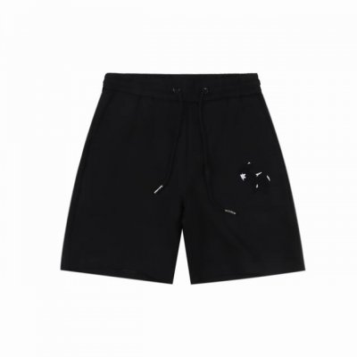 Chrome Hearts 克罗心 贴布绣花短裤 原版香港国专8700购入，面料采用330克全棉材质，手感软糯舒适，成衣水洗工艺，进口Tajima机台定位刺绣，