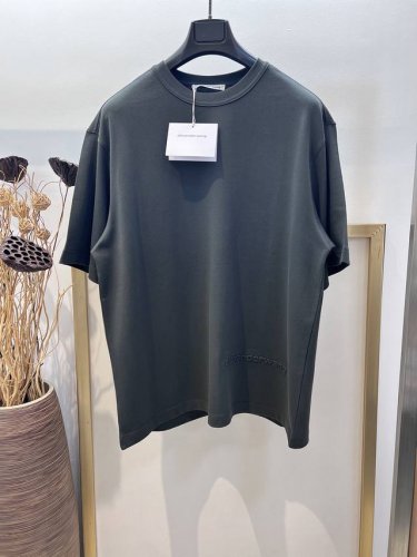 Size：S M L Xl 碳黑 白两色 Os宽松版 男女同款 197646252091 Alexarderwang 亚历山大.王2025Fw早春立体硅胶字母半