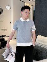 tb 2025 新品短袖Polo，帅气时尚，顶级定位顶织字母Logo，简约百搭款。面料针织 不仅挺括，保持潮流的廓形，又穿着舒适，纱织更细腻，码数M-3Xl