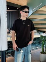 始祖鸟独家专供新款原单男士休闲短袖 高端定制 高版本 时尚百搭爆款进口面料 手感超柔软细腻 穿着亲肤舒适 高端精品 代工厂p精细做工 上身非常赞 男士必备单品