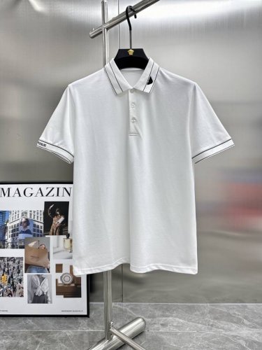 阿玛尼 Armani春夏新款男士短袖polo衫，品牌最新设计元素！既不单调也不复杂,恰到好处的展现品味！客供顶级定制珠地棉面料！舒适吸汗透气根本不在话下,面料独