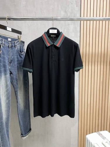 古驰 Polo，2025春夏新品，专柜同步有售，简约时尚休闲Polo短袖，原版进口面料，舒适透气，顶级刺绣工艺字母图案装饰Logo，档次极高，独特设计，上身时尚