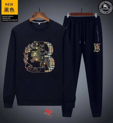 p300【秋季新品】 巴宝莉Burberry联名经典运动休闲圆领连帽卫衣套装，天丝棉面料亲肤而且高弹力。当季必备的长袖套装！弹力超大，手感柔软，日常出行运动休闲