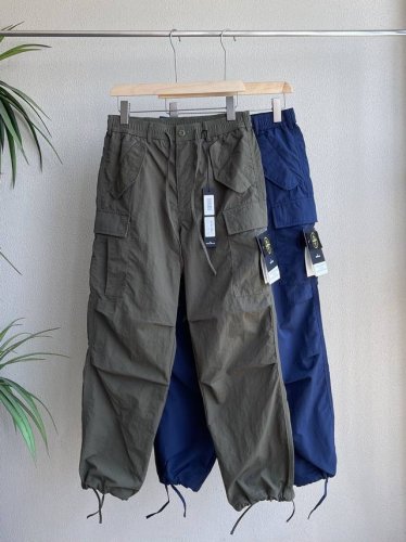 Stone Island 石头岛 户外机能美式伞兵裤 速干软壳冲锋裤 多用途战术耐磨户外运动休闲裤工装裤 非常柔软舒适的一款伞兵裤子！面料厚实且有弹力，多用途战