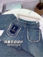 Ysl圣罗兰 做旧毛边慵懒直筒垂感水洗牛仔长裤 Color: 蓝色 Size: M-Xl M 腰围66 臀围 裤长97 Cm L 腰围70 臀围114 裤长98