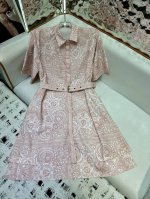 dior*2025夏季新款 翻领短款衬衣裙 前后不规则设计 整体新款蝴蝶花簇印花面料 搭配本布腰带 单色Sml