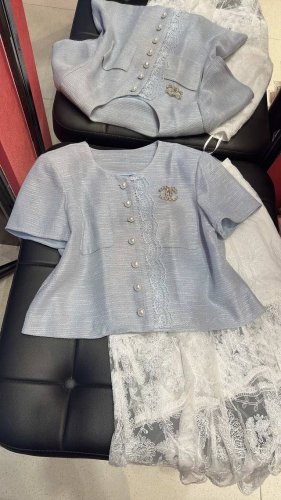 chane* 定制特薄面料 蕾丝花边点缀 码数36 38 40