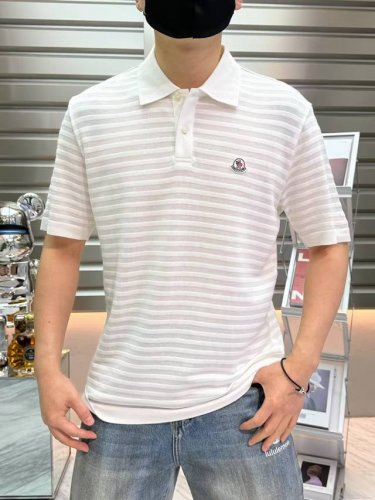 蒙口- 2025Ss蛇年春夏新款polo领短袖系列。精选优质蚕丝棉面料，时尚大牌元素Logo设计，上身版型超赞，面料细腻舒适透气，随意搭配都超级好看时尚型男必备