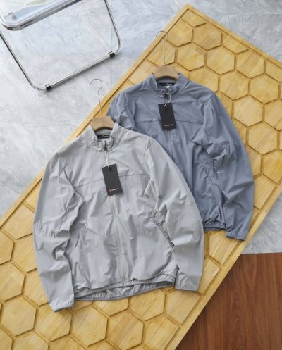 Lululemon 露露速干休闲运动立领皮肤衣夹克 会呼吸的科技面料