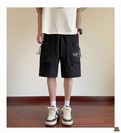 arc’Teryx始祖鸟 独家实拍上新夏季高品质拉链口袋短裤潮牌工装机能五分裤宽松休闲短裤，本季主打，货源充足，放心主推，高端品质，经典设计，做工出色，经典百搭
