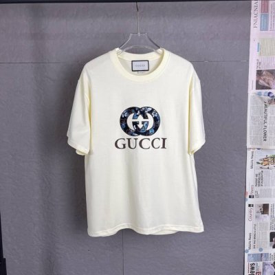 C08 gucci 古驰 立体胶300克重面料 男女同款 宽松版型 早春系列高克重短袖 选用客供定制针织100%纯棉面打造,面料手感细腻 厚实有质感的纯棉布 高
