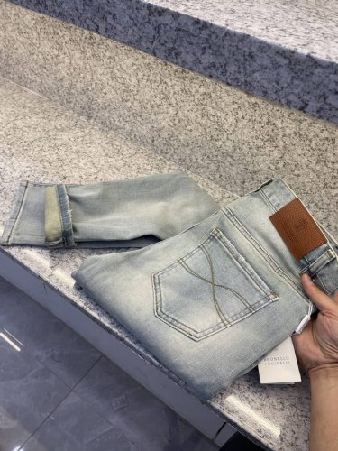 Bc.贝鲁内里 25 春夏独家原版复刻细节辅料 完美品相 原价9660大洋入购男士时髦蓝系潮流不俗经典百搭色 弹力Sime版型 丹宁牛仔裤专柜代购品质 五金配件