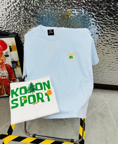 kolon Sport 可隆Jeon Handful插画师联名25夏季新款印花休闲宽松情侣款 短袖T恤Dt1042 细节:版本一比一复刻，吊牌 领标 水洗。 面