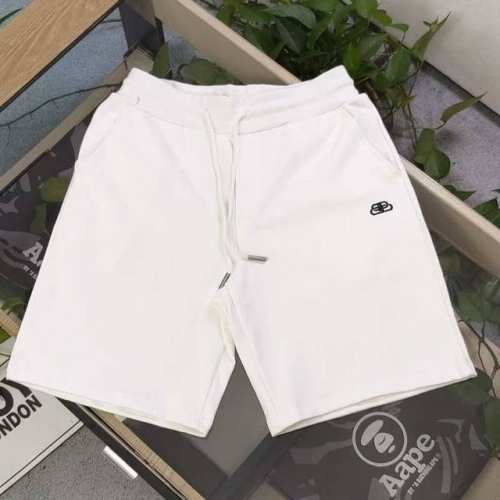 款号 Qd24103 2025新款Balenciaga巴黎世家刺绣字母锁扣图案绣花情侣毛圈五分短裤 采用360G重大毛圈面料 质感一流 作为当下超火的品牌 没有