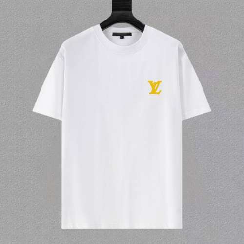 Lv路易威登25Ss新款短袖，最高版本重工艺印花经典Logo图案，高标准定制，上身非常有型，客供进口高档280克纯棉面料质感非常细腻，细节工艺精湛考究，塑造性极