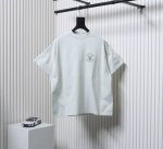 Balenciaga 巴黎世家 25Ss 中国结印花短袖T恤 独家订染240G双纱米白色面料 成衣酵洗后手感柔软顺滑 新春钥匙元素丝网印花工艺 尺码：0 1 2