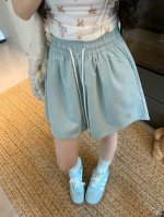露露乐蒙Lululemon 被问 N 次！Lululemon 神裤拿捏夏日时髦 宝子们，Lululemon 2025 夏季新款松紧腰抽绳短裤必须安利给你们！谁穿