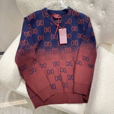 Guccl古驰 Guc 24Fw 双G渐变圆领套头毛衣 100%羊毛混纺日本进口岛精横版机编织 颜色都是按照原样染色 为了每个花色的大小个数以及渐变程度 百分百