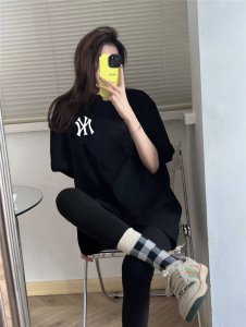 Mlb Yankees-Ny 1995泼墨短袖半袖T恤 采用260G双纱100%新疆精梳纯棉面料 采用过肩拉条工艺，百洗不变形！ -采用高端印花，百洗不开裂！