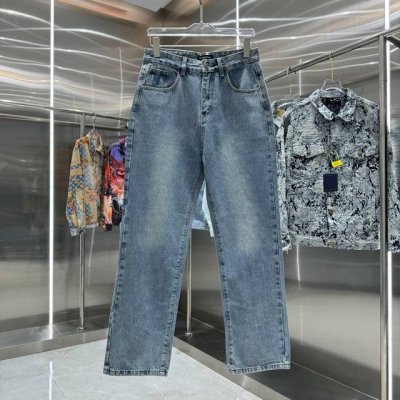 巴黎 25新品 后口袋字母Logo压硅胶牛仔裤！特定最新品牌皮标 重磅单品~私渠稀有臻品 客供五金辅料 进口客供定织牛仔棉布面料,时尚又个性 超级百搭好看的一款