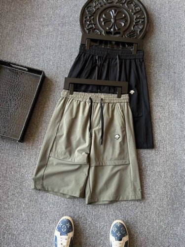 顶级冰氧吧短裤！ 人气爆款！Descente 迪桑特专柜新品高奢冰氧吧冰爽双色短裤！恒隆在售千元级，款号：6002 第三锅家今年最新冰氧液氨冰氧吧锦棉面料！拿到
