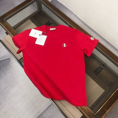 amon*Cler 蒙口 2025春夏最新款短袖T恤，男女同款定制专属纯棉面料，定制原版工艺螺纹，胸前定制Logo标点缀！简约大方，从容百搭，档次极高，完美融入