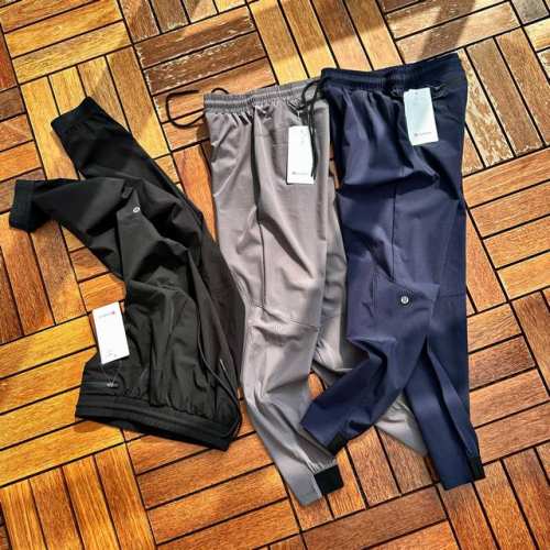 140 Lululemon露露男士户外运动立体裁剪夏季梭织速干透气跑步裤健身休闲长裤 尺码：S-Xxl 颜色：黑色 藏青色 灰色 这款运动裤采用Abctm运动设