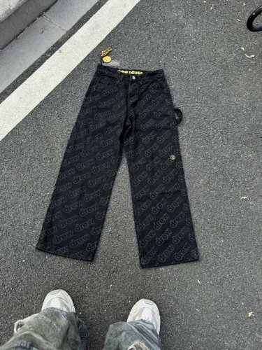 D25 Drew House比伯同款笑脸高街满印弹幕Drew字母牛仔裤 原版定制水洗牛仔面料，纯手工破坏工艺 破坏处采用纱卡面料笑脸贴布处理，背后口袋为Cd康压