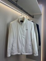 p520 【尊贵之选，定义非凡｜Zegna典藏级春夏外套】 客供的意大利订织纬弹面料，杰尼亚百年匠心工艺凝练时光之粹。每一寸面料皆由意大利高定工坊匠人亲手甄选，