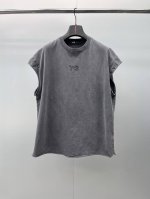 y.3春夏新款背心，采用优质棉质面料，洗水工艺，字母Logo图案采用植绒发泡工艺，款式简洁，工艺新颖有质感，时尚百搭的必备单品！宽松版型 码数M-Xxl