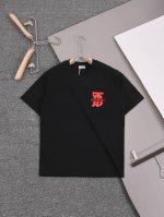 Xd–8772 Burberry 巴宝莉 新款金典Tb刺绣短袖， Oversize版型 高织手感细腻 辅料齐全 超级百搭好看的一款短袖 男女同款 颜色：白色 黑