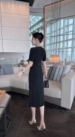 醋酸面料简约通勤款连衣裙；颜色：桔色、黑色；尺码S、M、L、Xl、Xxl 3Xl；