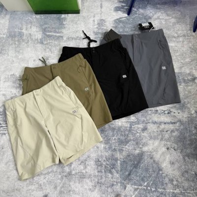 kolon Sport 可隆男女情侣款户外运动机能五分裤透气 防水 弹力 速干短裤 官W在售700+，很硬的一批货， 基础色易搭配 面料质感做工品相都相当完美，