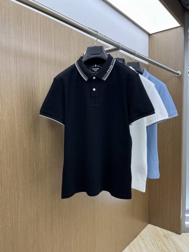 pd Ss早春新款 商务休闲通勤款,渠道精品唯美主义的英式裁剪艺术尽显男士魅力风采. 25春夏 专属标识Polo衫短袖T恤 经典的翻领裁剪工艺从未停止.既不单调
