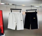 Fend*芬-迪25S新款夏季休闲五分短裤.男女同款！经典小怪兽眼睛皮牌设计.新款Ff织带简单高级.高端锦棉面料.柔软舒适感满满.原厂五金质感满满.高级感强！整