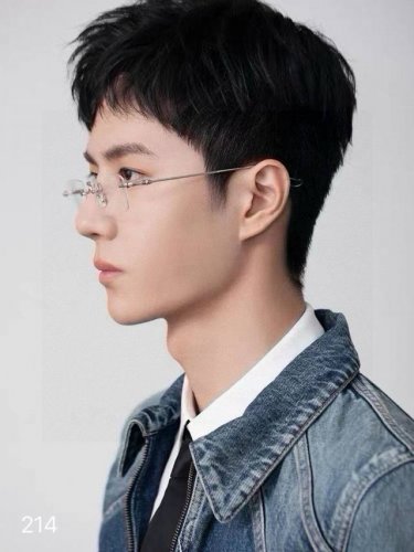 chromeheart克罗心纯钛无框平光镜 款号214 王一博同款，大小脸都可驾驭，百搭近视眼镜架，防蓝光辐射玩手机必备！。原版开发，立体雕花复古细做！Ip电镀