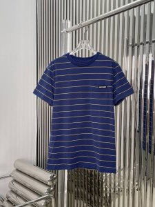 新款 最新Miu 25New 蓝色条纹T恤 尺码 Sml
