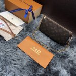350 Louis Vuitton路易威登单肩包手提包斜挎包顶级Nfc芯片防伪版本』 重磅来袭通过关系搞到一批海关扣押的Lv包包 全球最火的款式之一 可以承载岁
