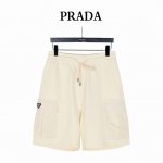 prada 普拉达 25Ss 金属三角标侧口袋工装短裤 原版购买，双面双股面料、弹力腰头配束绳、正面斜角开袋、 背面魔术贴式嵌线袋、侧面涂珐琅金属三角形徽标、侧
