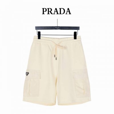 prada 普拉达 25Ss 金属三角标侧口袋工装短裤 原版购买，双面双股面料、弹力腰头配束绳、正面斜角开袋、 背面魔术贴式嵌线袋、侧面涂珐琅金属三角形徽标、侧