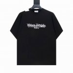 高版本Maisonmargiela 马吉拉 X Tommy Cash联名款刺绣字母短袖 男女同款 满满的高级感 性价比超高 手感超级柔软 细腻 柔软和不起球且不