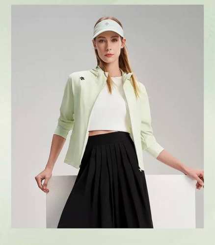 Descente 迪桑特训练系列，女士三色针织运动上衣Upf80防晒衣防晒服，清凉夏日出行，呵护你的肌肤 不在被紫外线照射而烦忧，超轻量化材料，四面回弹，各种训