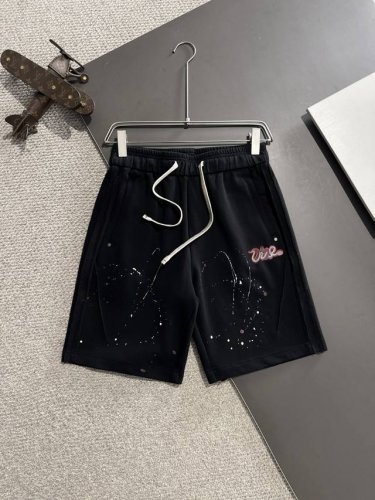 隔天出货 P220 高端货 Dior 2025春夏新款松紧带休闲短裤，专柜定制面料 透气舒适度高，细节无可挑剔，品牌元素设计理念，体现高品质。手感细腻柔软！呈现