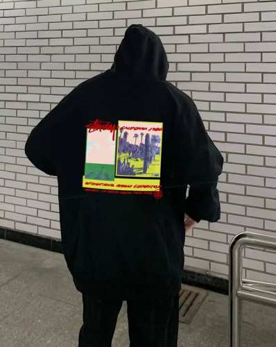 Stussy 斯图西 春季连帽卫衣 本款采用新疆华棉面料，不起球不褪色不变形，质量超级好，柔软的让你爱不释手，布料挺实，绝对厚实，打底单穿都是百搭，绝绝子百搭！