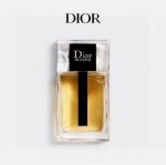 越南版本Dior桀骜先生男士Edt100Ml 这让人无法抗拒的味道？！！ Dior迪奧桀骜男士淡香氛 前味：薰衣草 中味：黛尾、麝香、锦葵、梨後味：香根草、雪松