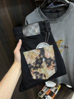 独家专供新款克罗心潮男时尚休闲牛仔裤，高端欧版原单裤子，潮流时尚休闲裤子 透气舒适度高，细节无可挑剔，品牌元素设计理念，体现高品质。呈现休闲裁剪，上身版型超赞！