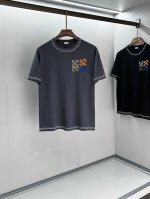2025早秋新款圆领短袖 Loew涂鸦手绘短袖升级原版面料 官方同款 短袖T恤 定制同缸染面料 手感非常舒服 春夏最新砖柜同步 时尚又个性 超级百搭 男女都非常