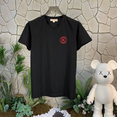 panda版本！供货 #代购级 Burberry博柏利 骑士徽标纯色短袖T恤 男女同款 黑色。秒杀一切版本 骑士徽标纯色短袖T恤 男女同款 不挑年龄不挑身材不挑