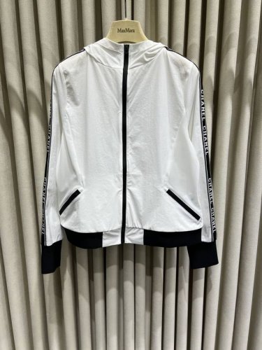 新款Chan*侧边字母条提花连帽薄夹克 Size：S-M-L Code：25021310
